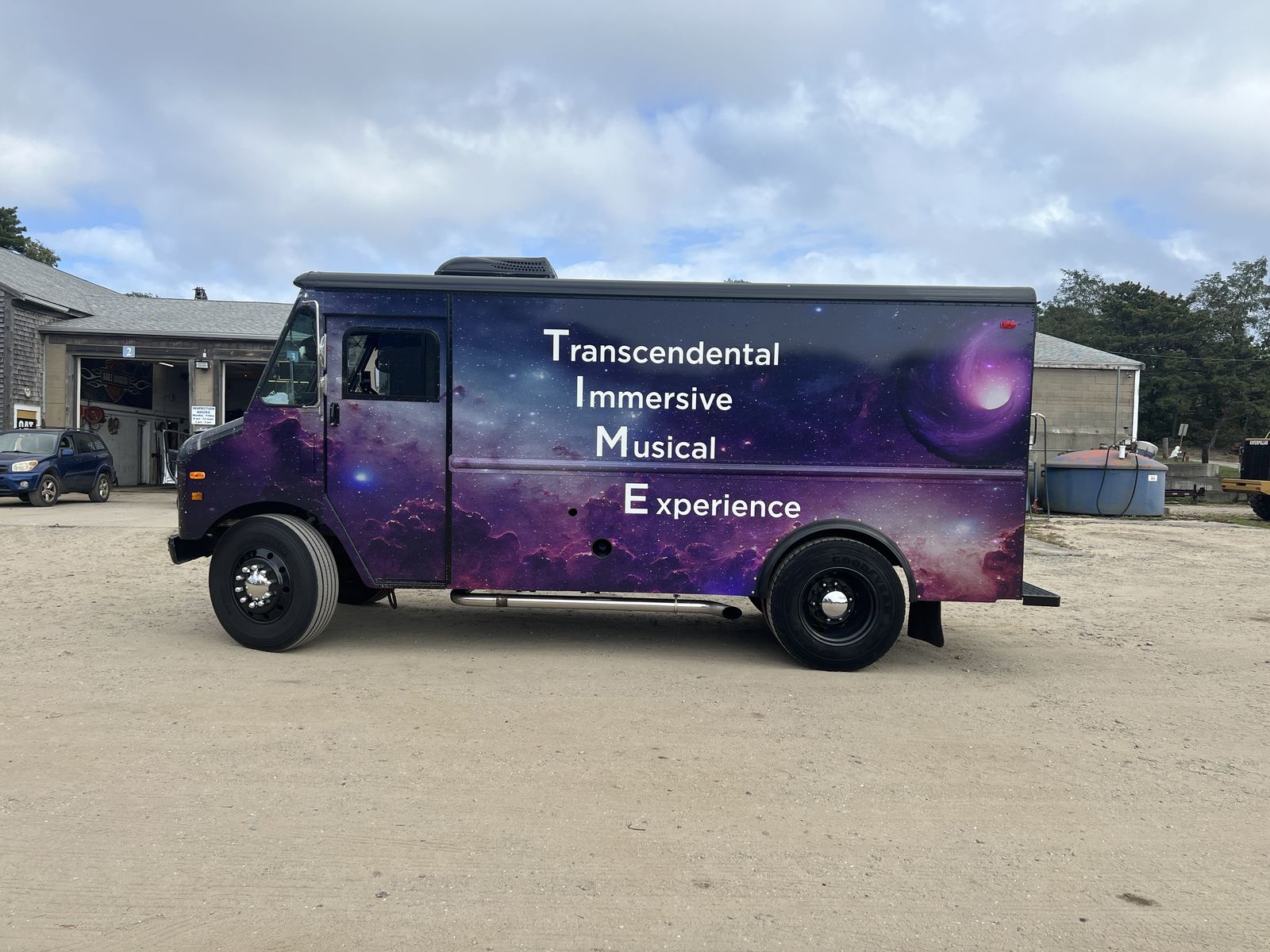 Full box truck wrap